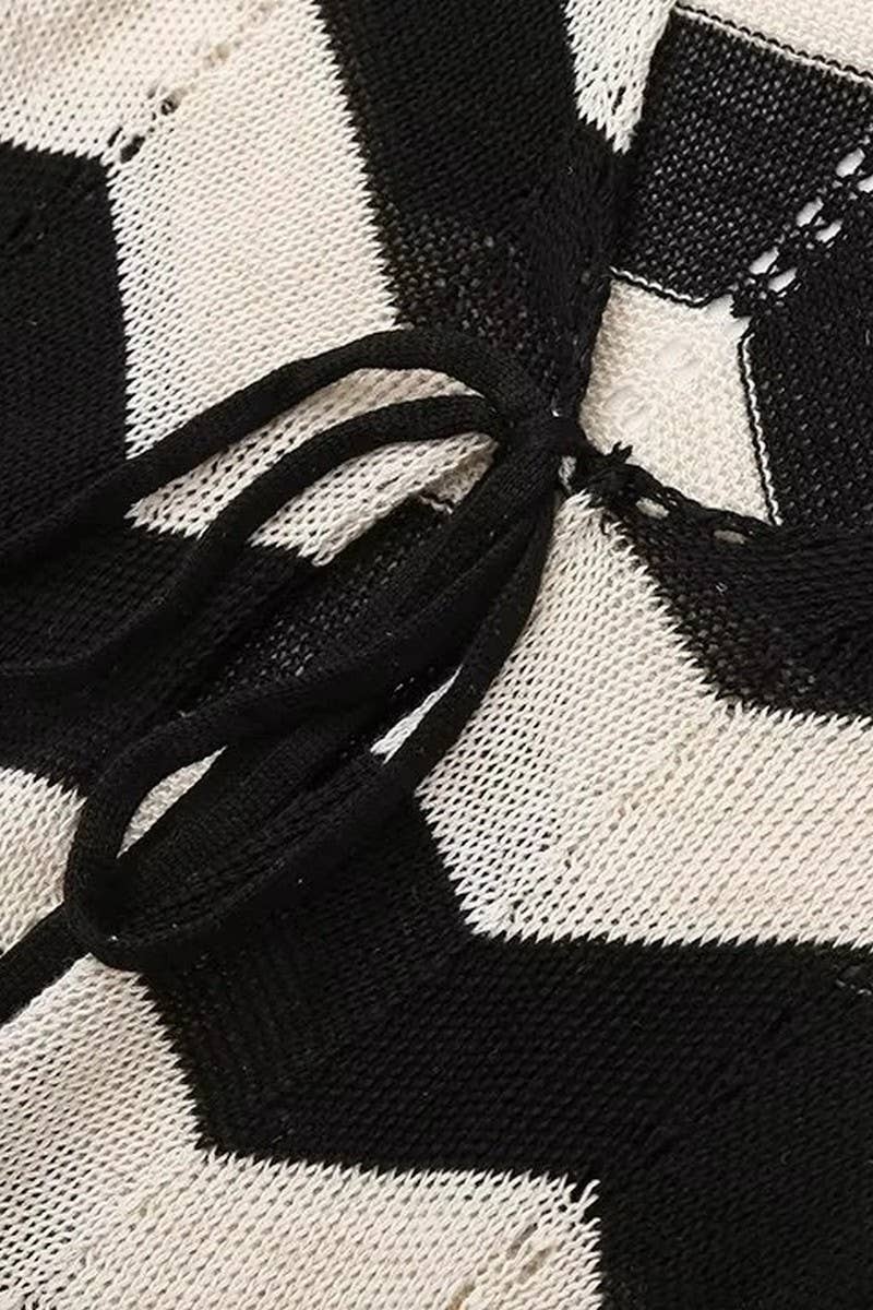 CWDMD4148_LONG-SLEEVED KNITTED ROUND NECK LACE HOLLOW DRESS