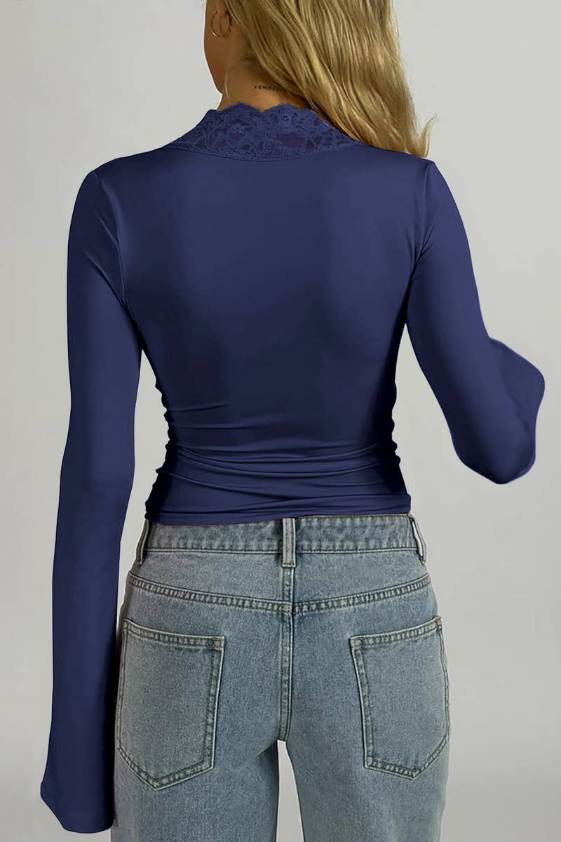 CWTBLL3700_V-NECK LACE STITCHING LONGSLEEVED BOTTOMING SHIRT