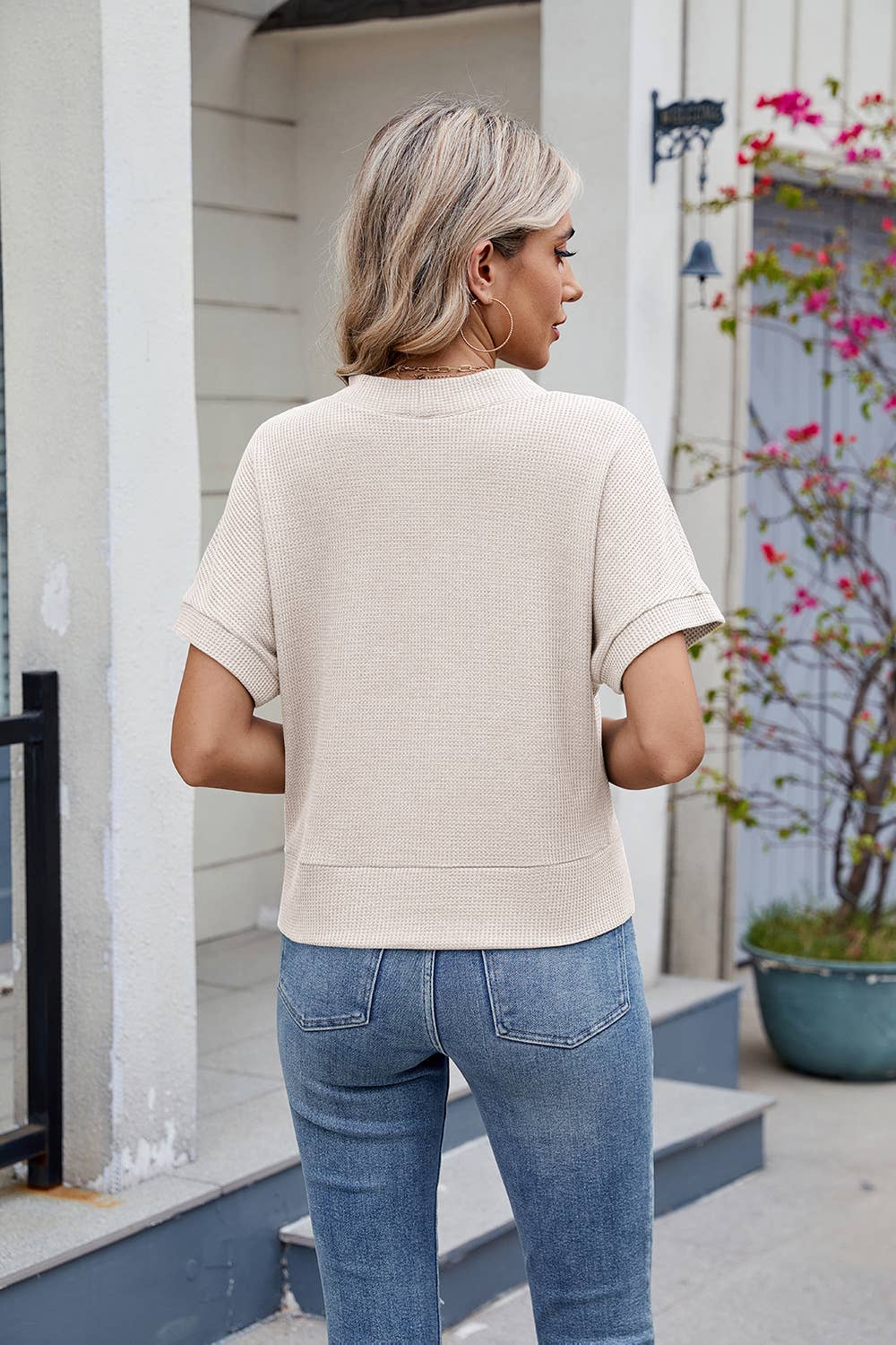 Casual V-neck knitted short-sleeved cardigan