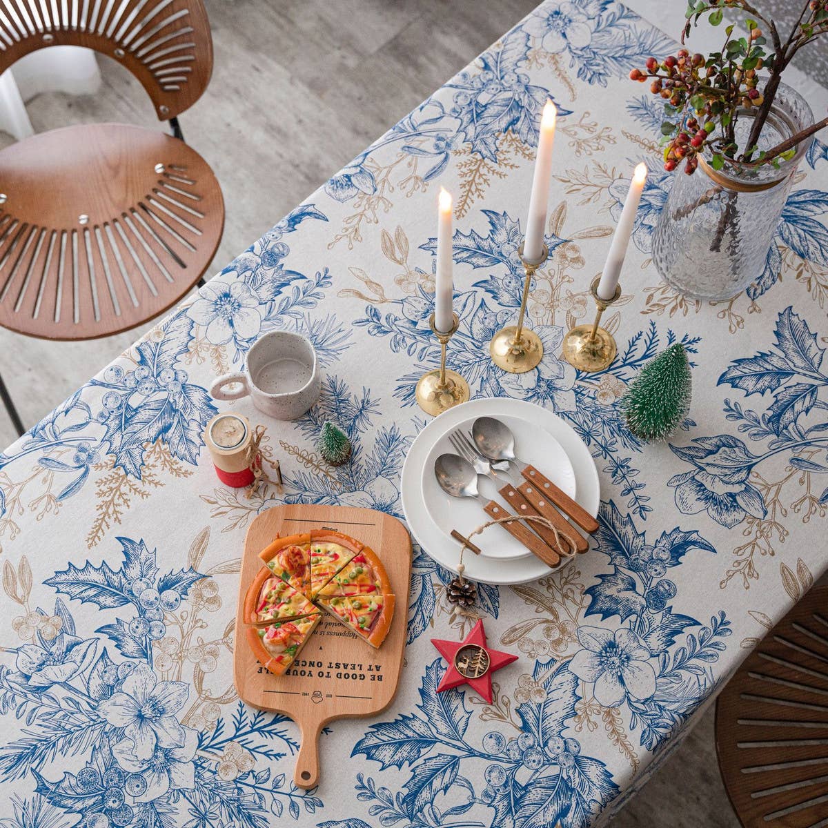 PINE BRANCH BLUE PRINTED RECTANGULAR TABLECLOTH_CWMM0948
