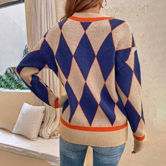 Diamond pullover sweater in contrasting colors