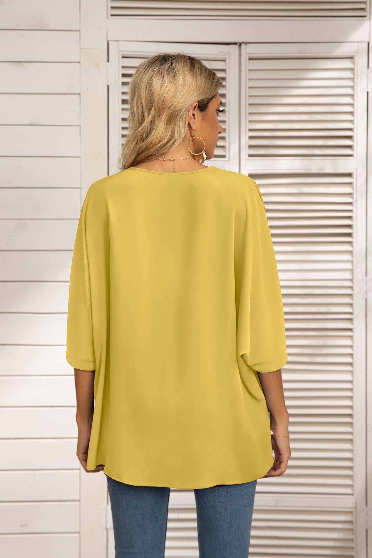 BAT-SLEEVED CHIFFON V-NECK SHORT-SLEEVED SHIRT