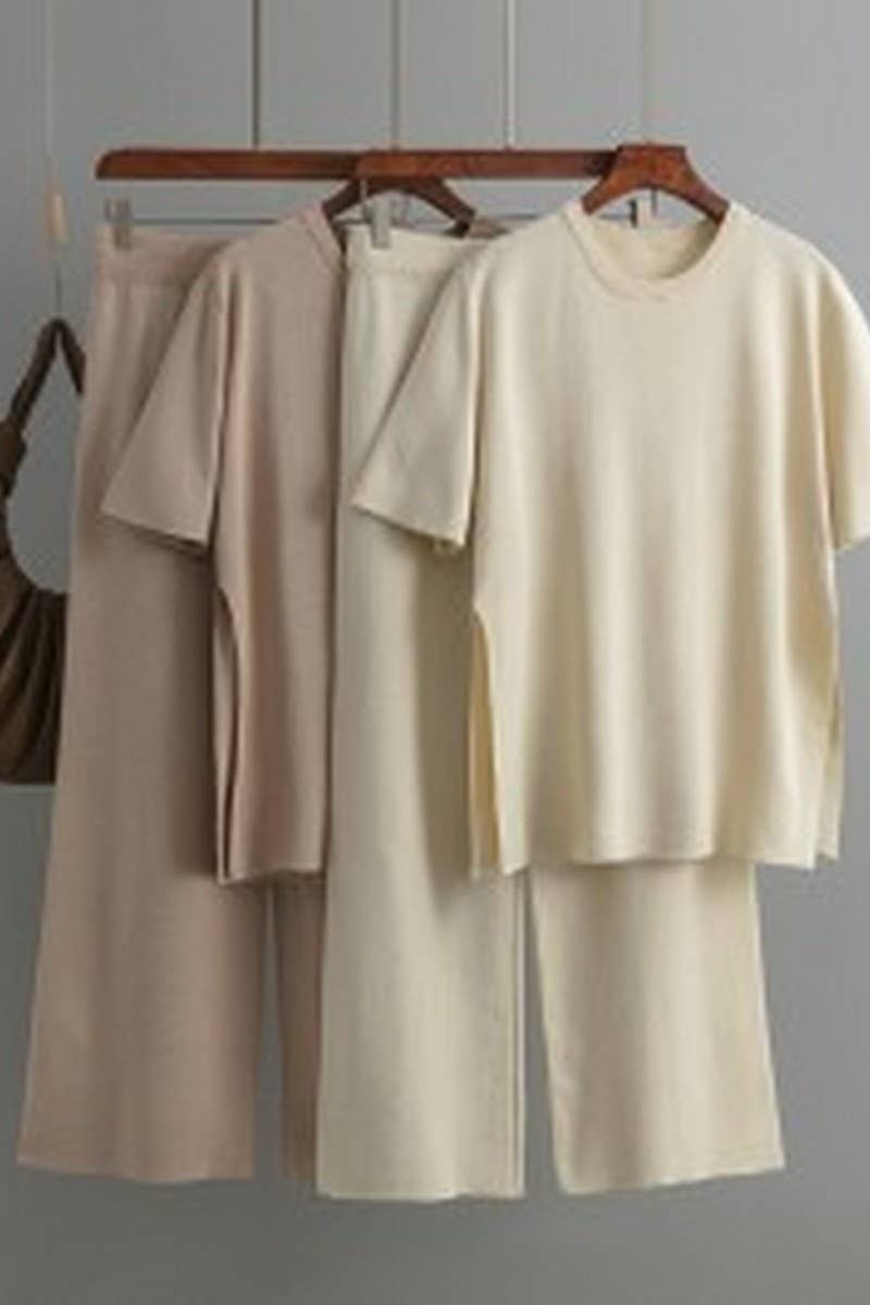 CWSTB00422_COLORBLOCK KNIT TOP & HIGH WAIST WIDE LEG SET