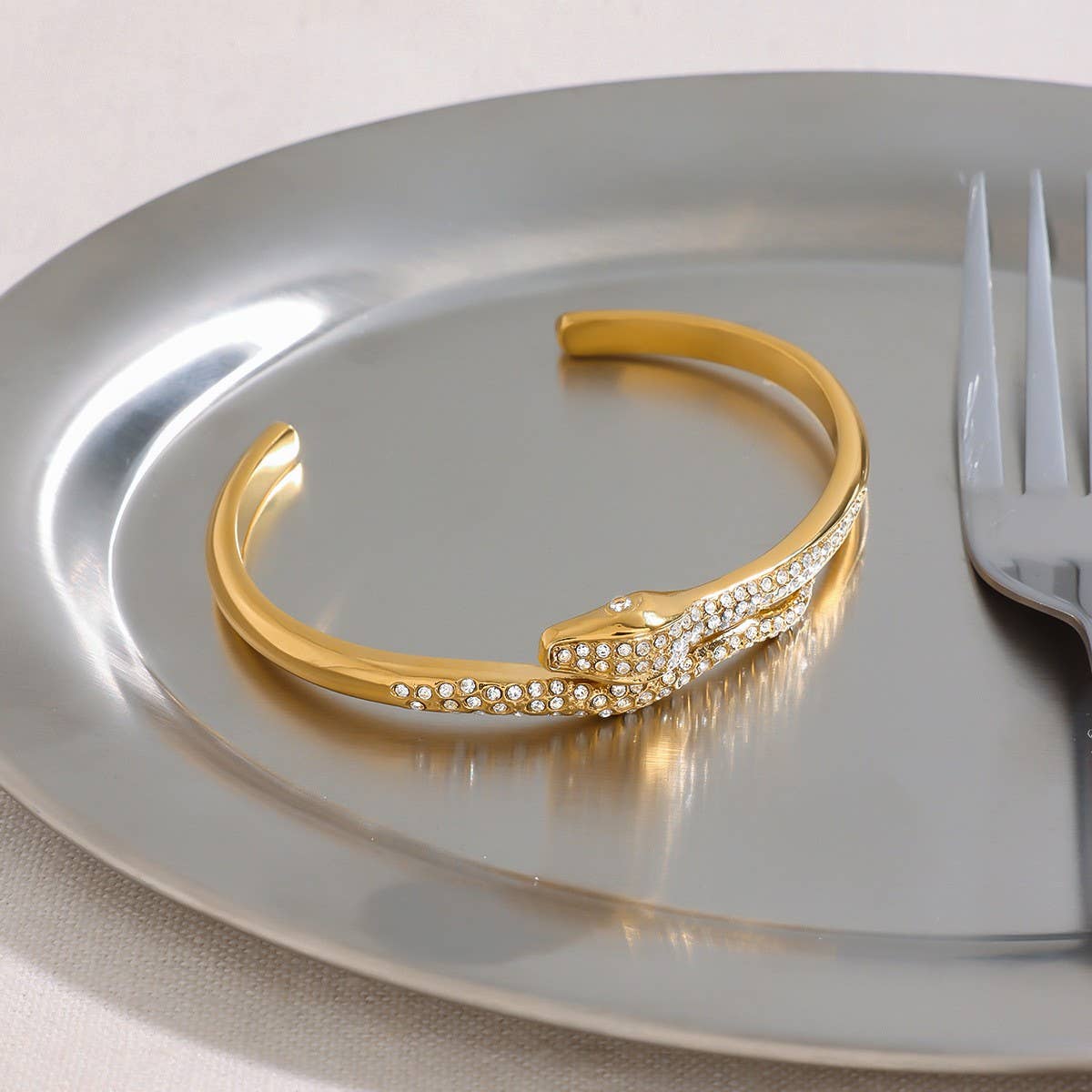 18K Gold Snake Open Bangle with Zircon, No Fade_CWAJE4699