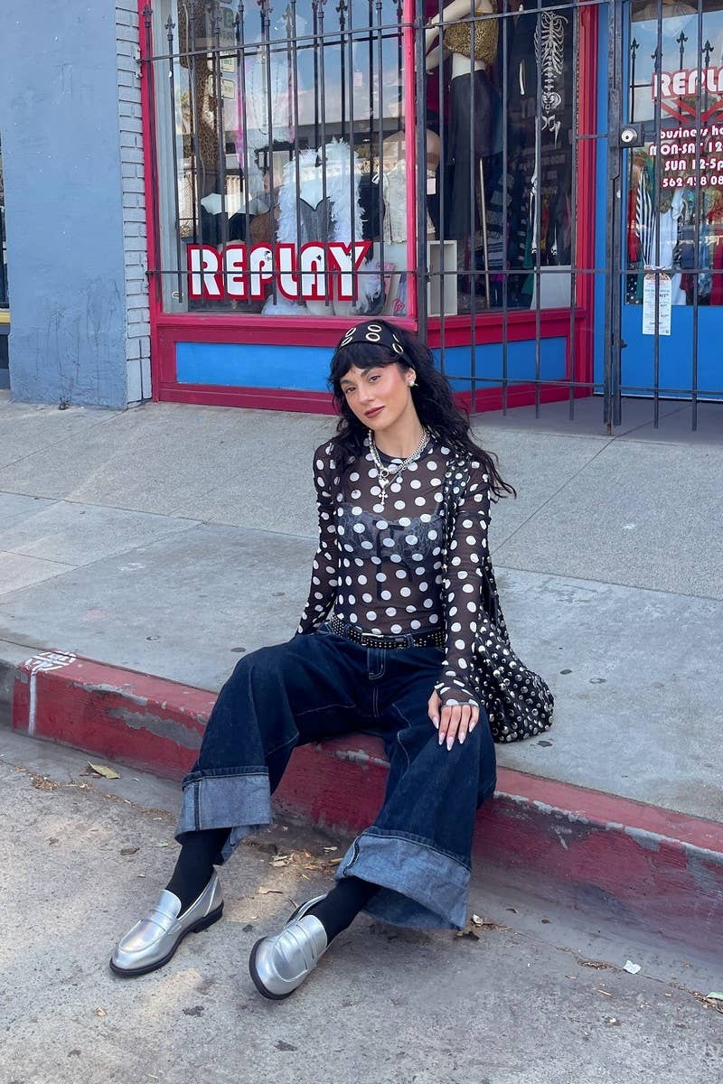 CWTBLL3959_CREW NECK LONG SLEEVE POLKA DOT MESH SHEER TOP