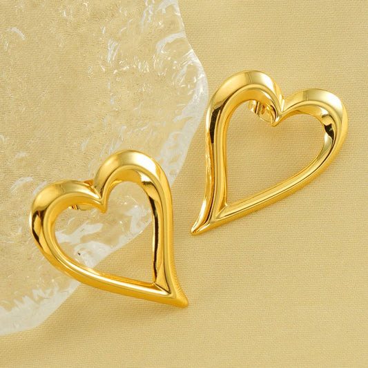 CWAJE1948_Vintage Hollow Love Earrings