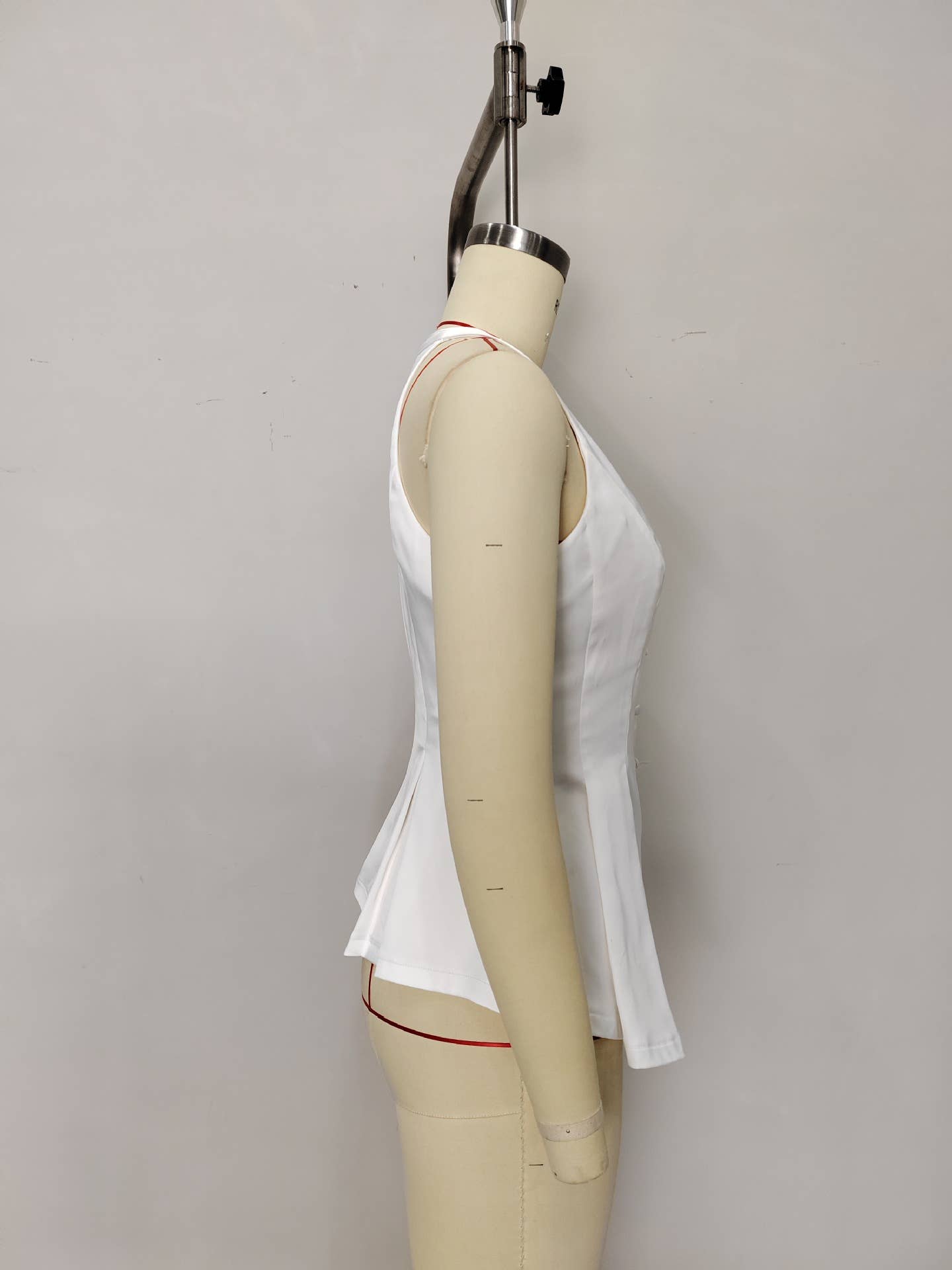 Elegant single-breasted V-neck solid color vest