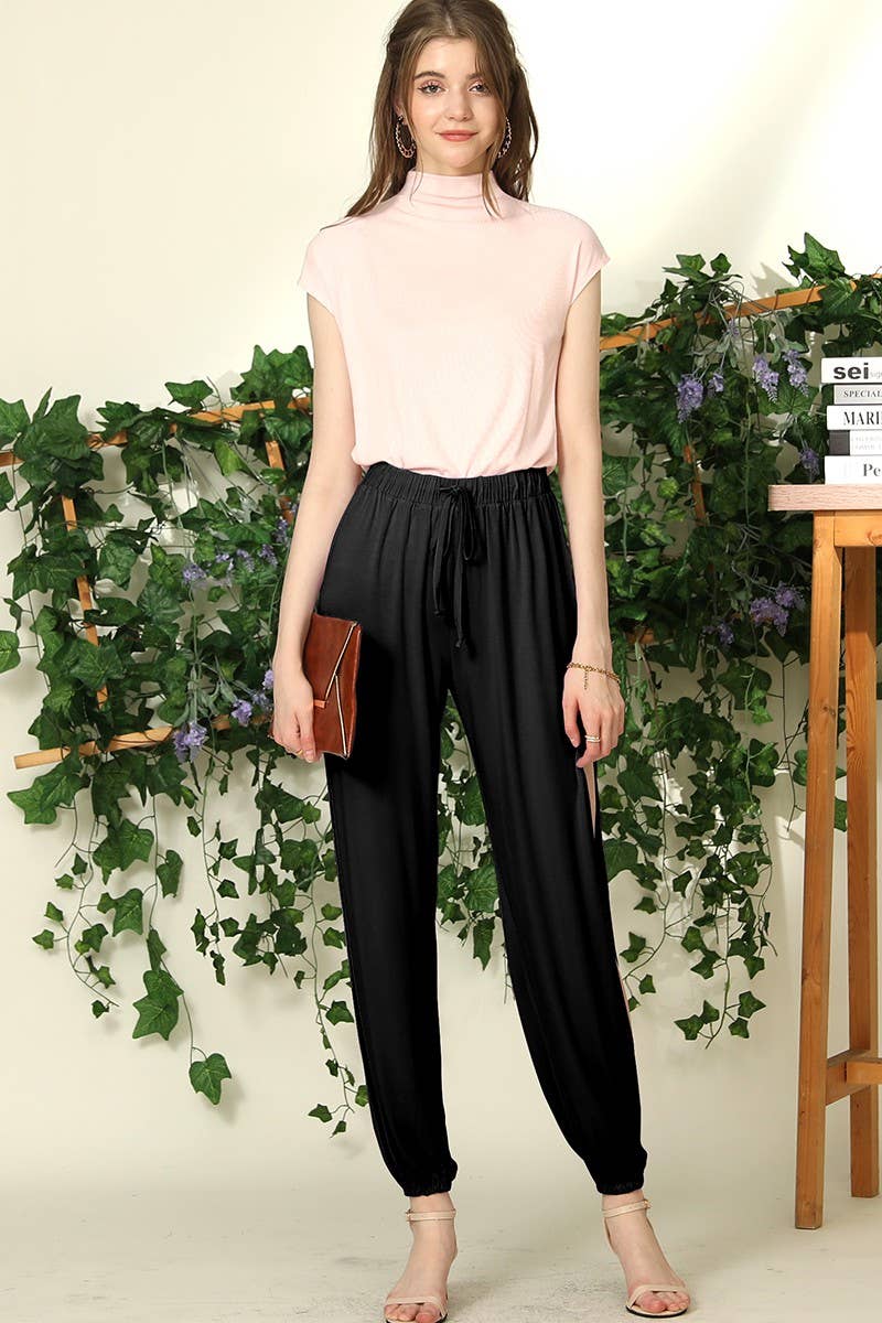 CWBLP427_LOOSE FIT SIDE SLIT DETAILED LONG PANT