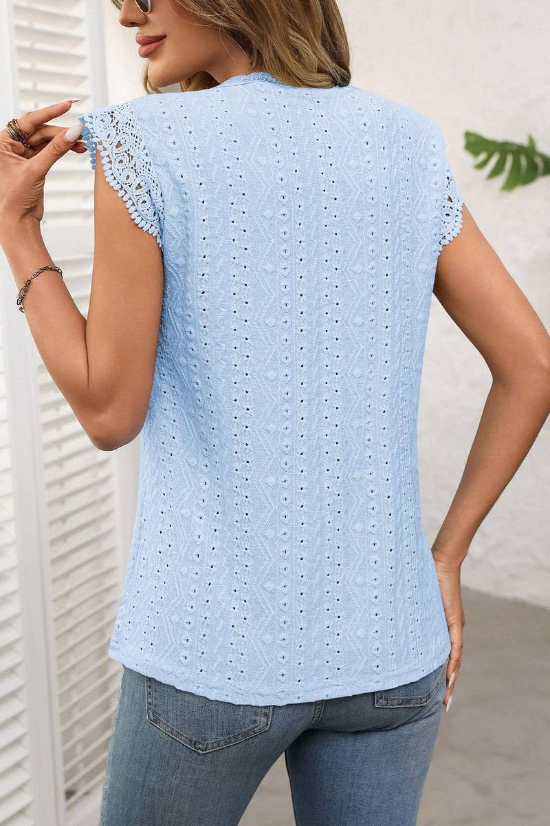 CWTBLS1619_SOLID COLOR ROUND NECK LACE STITCHING HOLLOW TOP