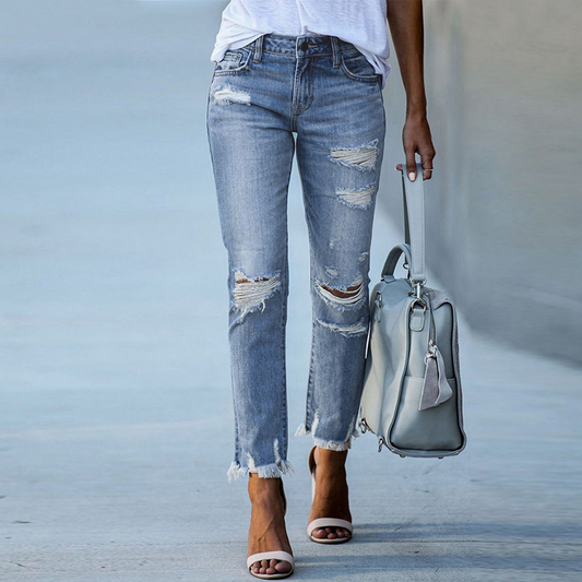 Frayed Hem Ripped Jeans ? Slim Fit Cropped Pants