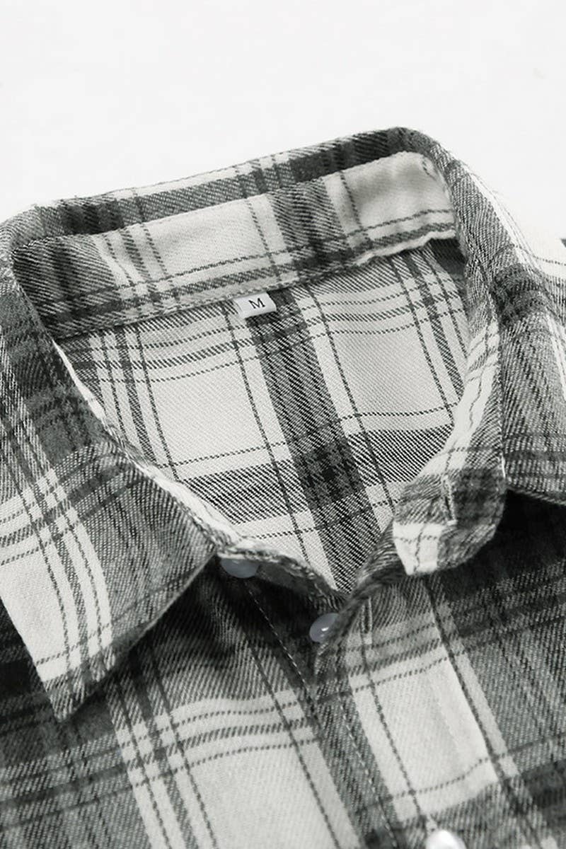 CWTBLL00617_RETRO BLACK AND WHITE PLAID LONG-SLEEVED SHIRT