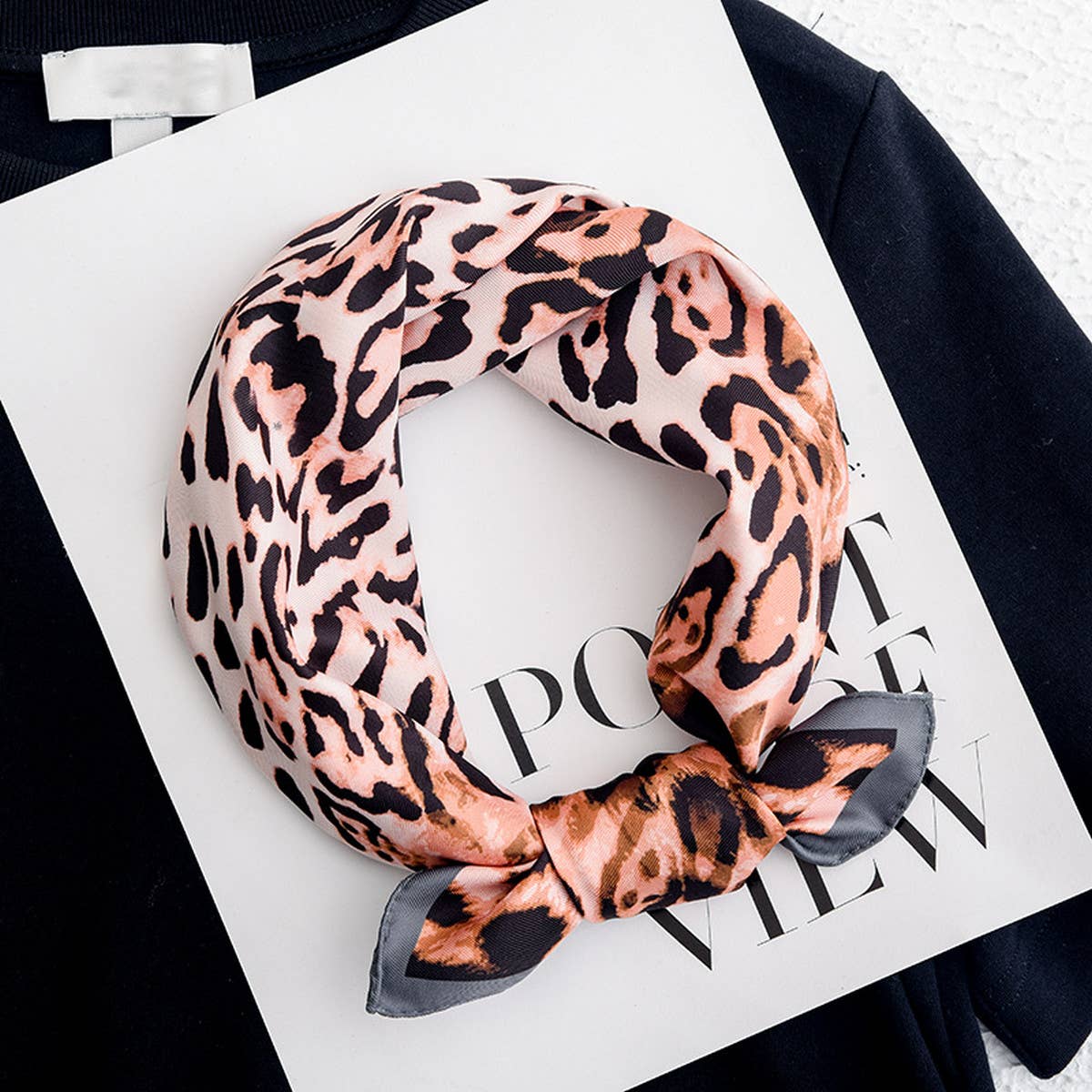 CWASC2397_VINTAGE FASHION SCARF LEOPARD PRINT SMALL SCARF