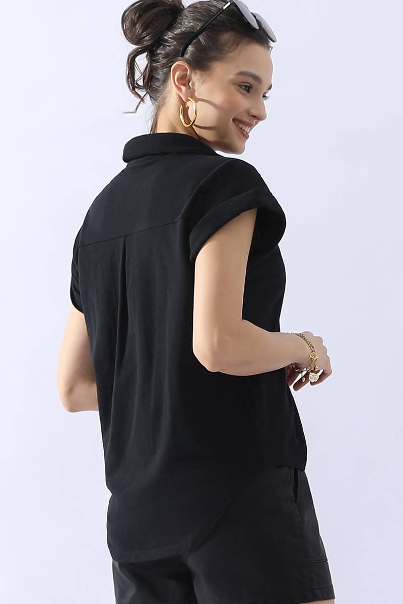 CWTTS698_JOHNNY COLLARS BUTTON CLOSER SHORT SLEEVE TOP