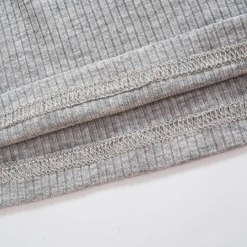 CASUAL SOLID COLOR TIGHT LONG-SLEEVED CROP TOP