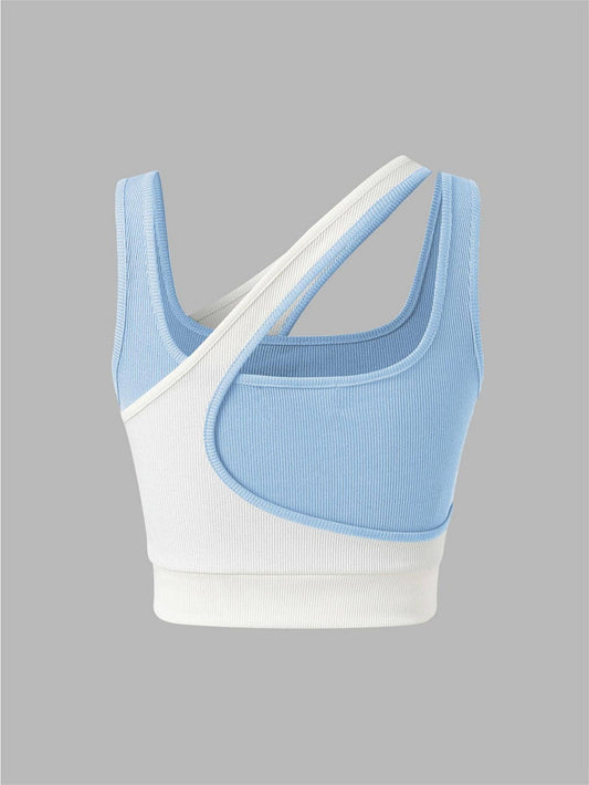 Contrasting colors and stripes form-fitting vest