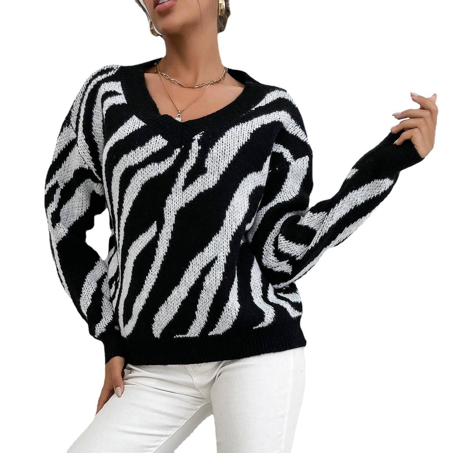 Fashionable zebra-patterned warm thick sweater