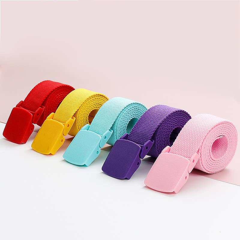SOLID COLOR WOVEN CANVAS BELT WITH PLASTIC BUCKLE_CWABE0675