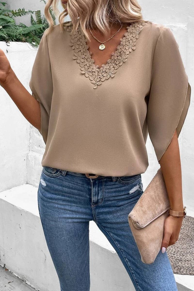 CWTSTS0661_SUMMER LACE V-NECK TRUMPET SLEEVE LOOSE SHIRT