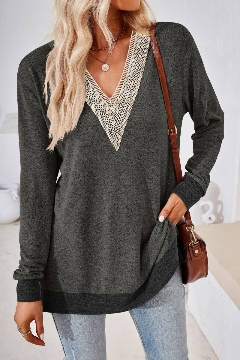 CWTBLL2691_FALL V-NECK LACE PATCHWORK LONG-SLEEVED TOP