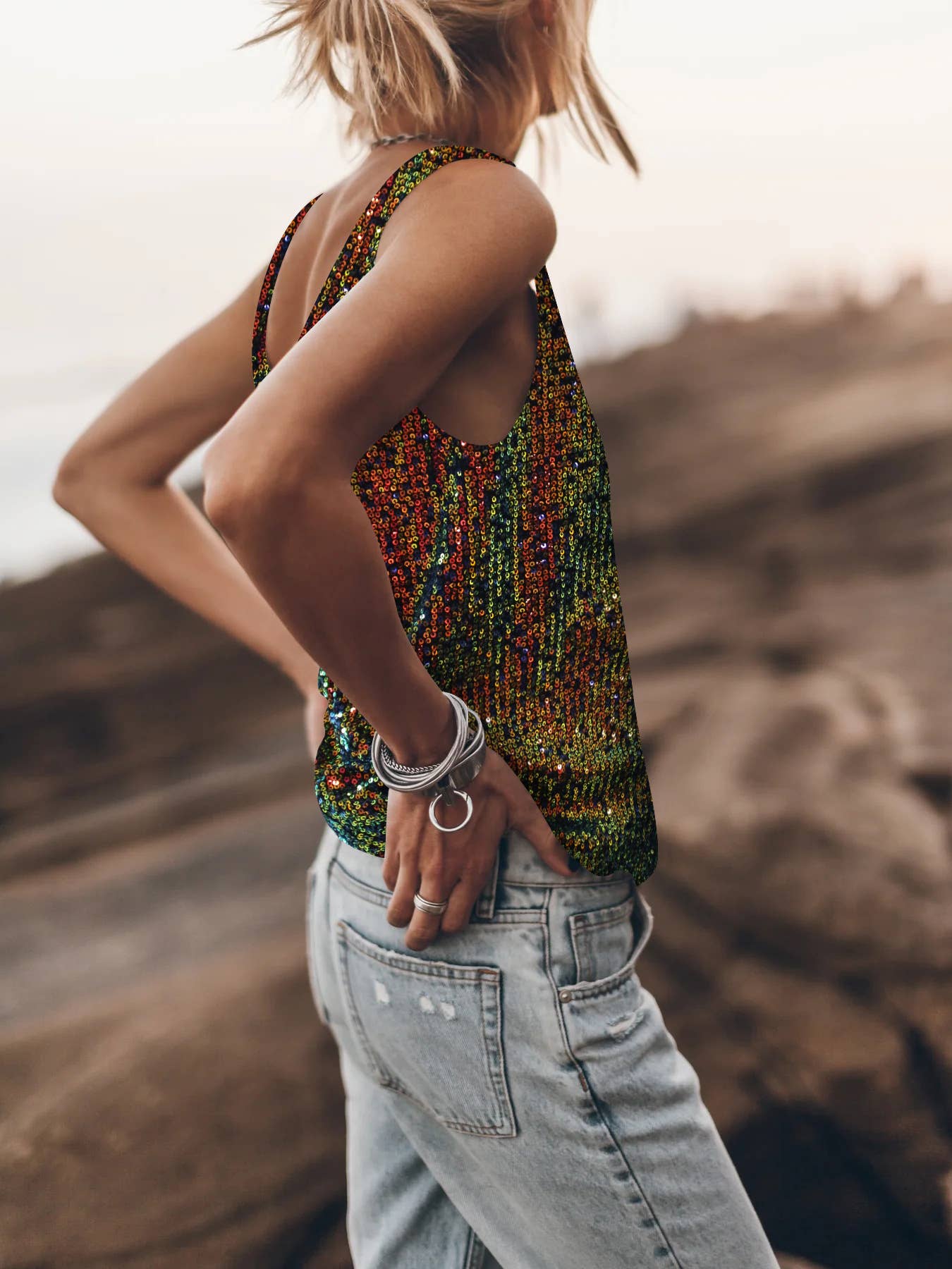 Fashion everything with sequin U-neck tank halter