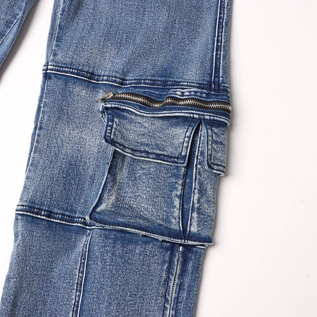MID RISE STRAIGHT MULTI POCKET DESIGN CASUAL JEANS