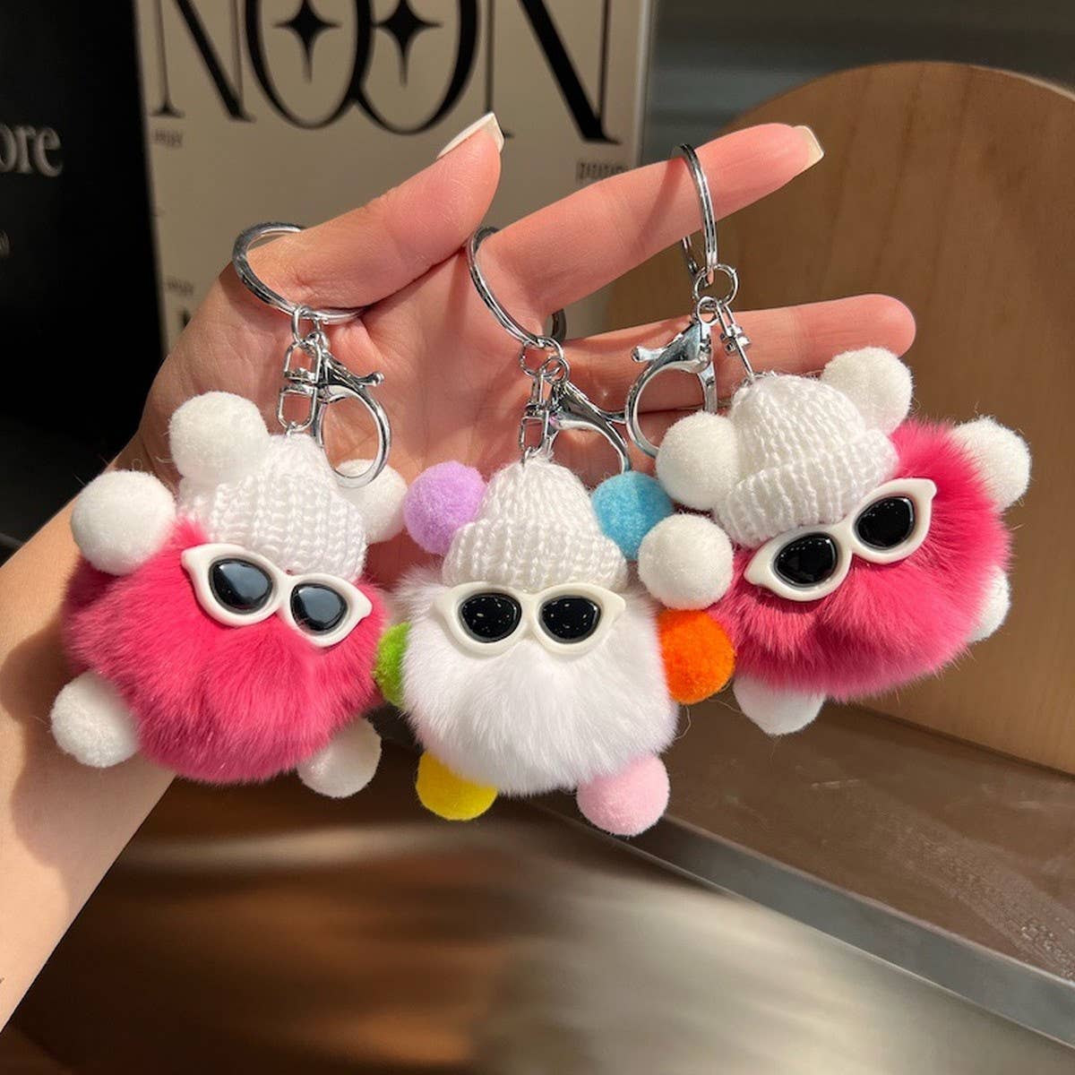 CUTE RABBIT FUR BRIQUETTES CAR KEYCHAIN PENDANT