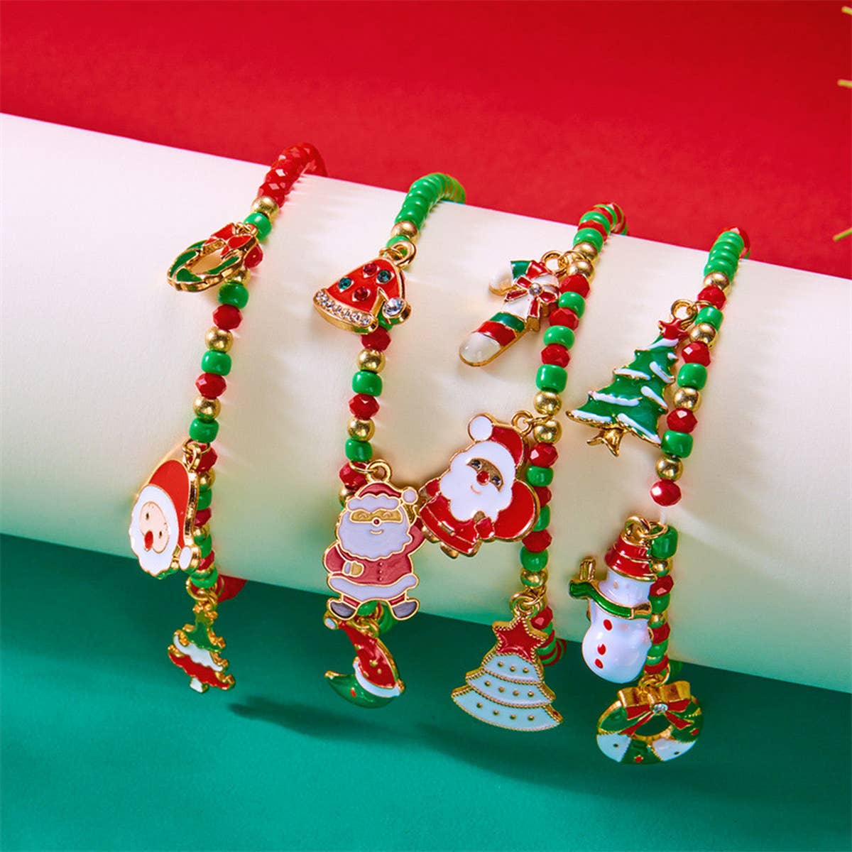 CHRISTMAS CANE PENDANT RICE BEAD BRACELET