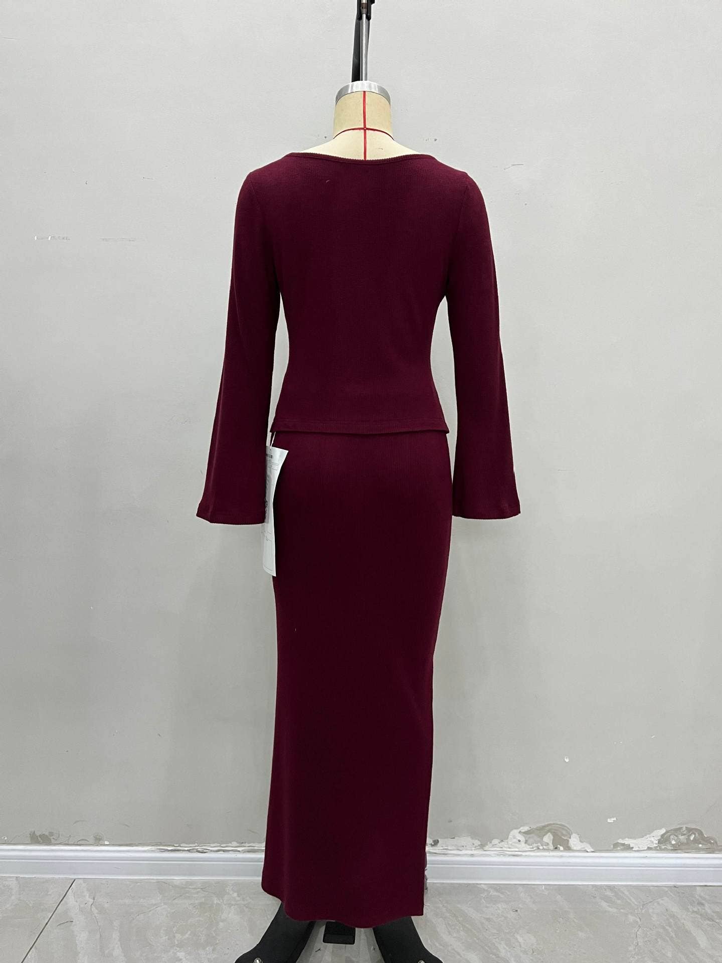 Button-down blouse and hip skirt set