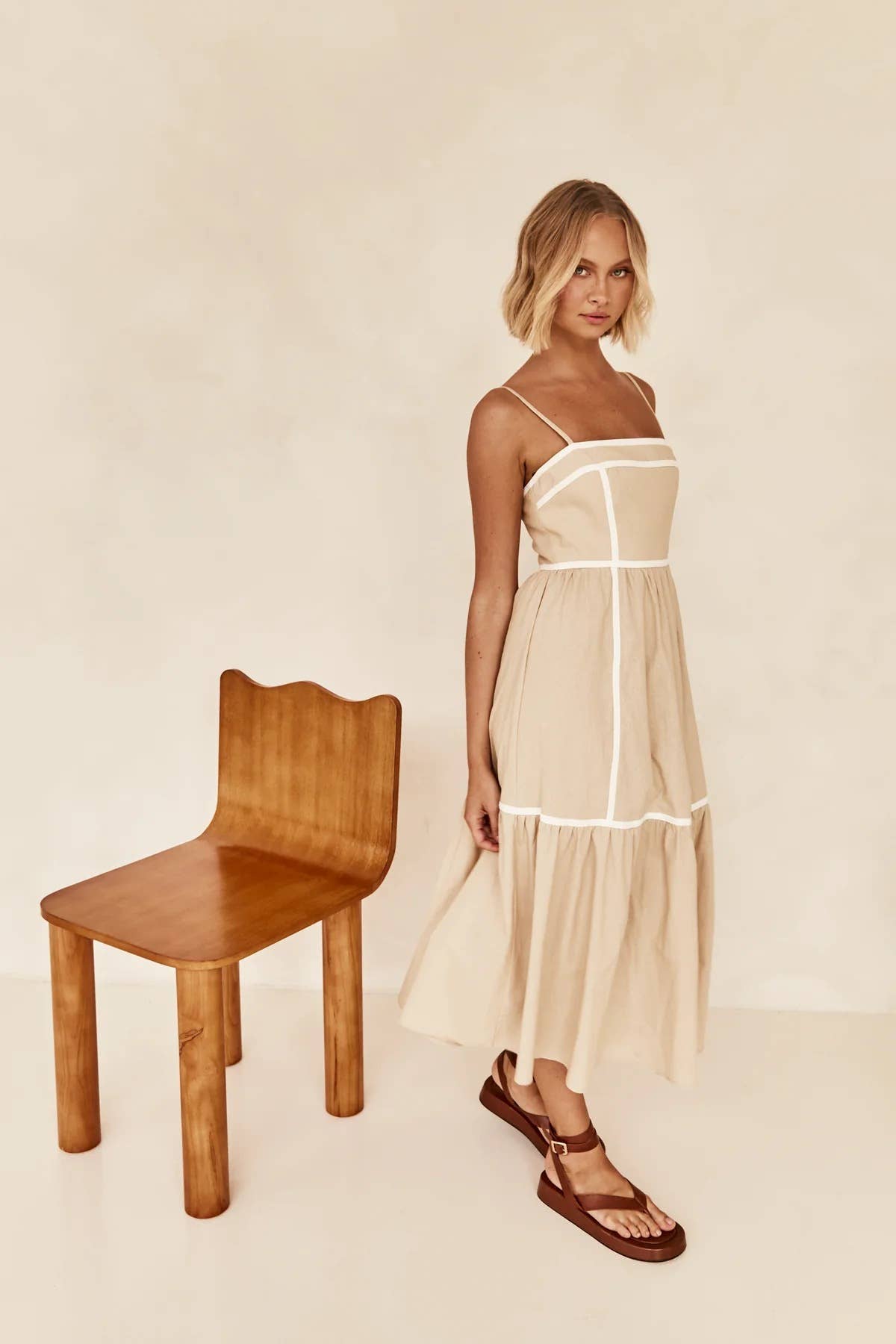 Contrasting color stripes ,large-swing dress