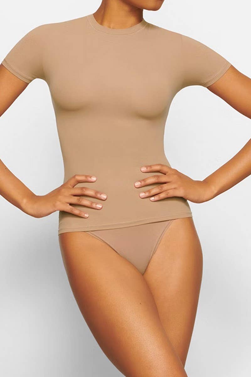 CWTBLS1913_SLIM FIT CROP TOP SEXY GIRL ROUND NECK T-SHIRT