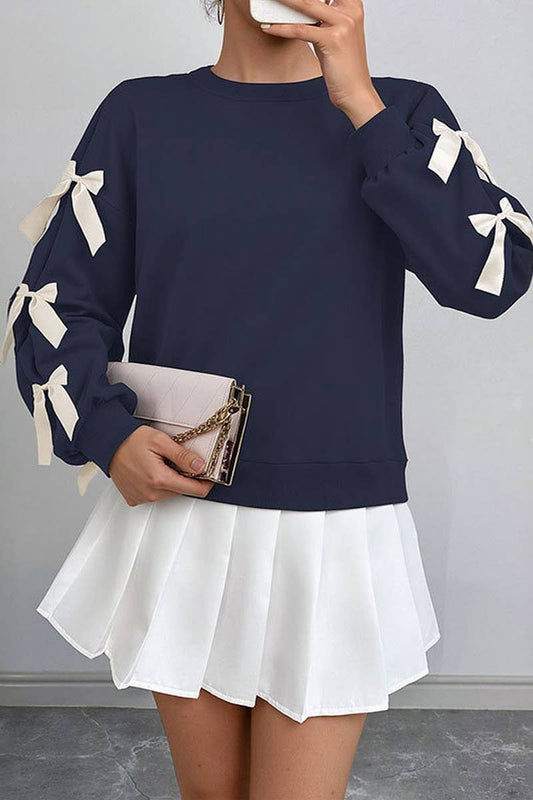 CWTBLL4035_RED BOW CREWNECK CHRISTMAS SWEATSHIRT