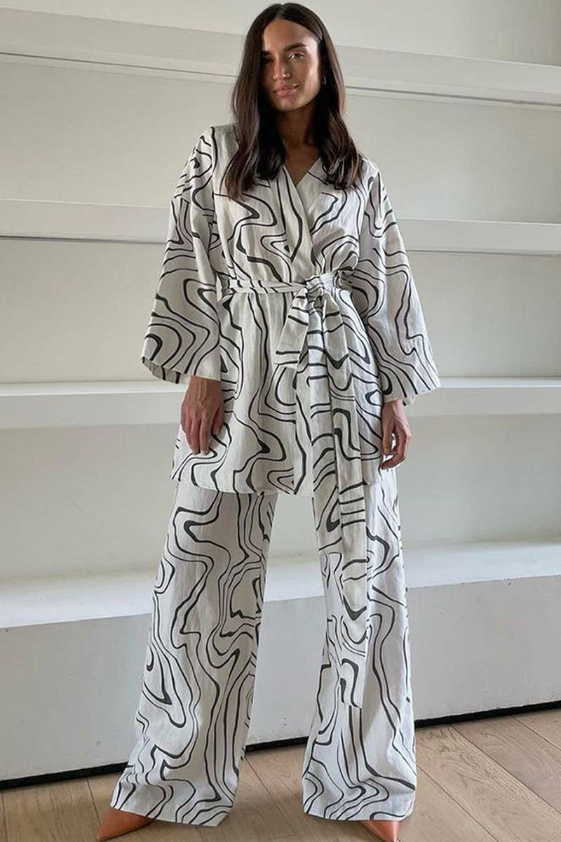 CWSPJ0363_PRINTED LACE-UP PAJAMAS THREE-PIECE SET