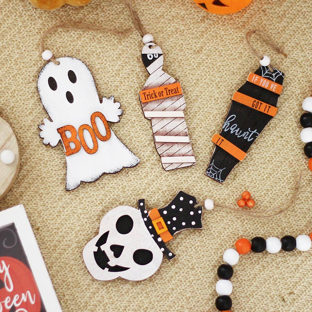 Ins-Style Painted Halloween Ghost Skull Decor_CWAJE05359