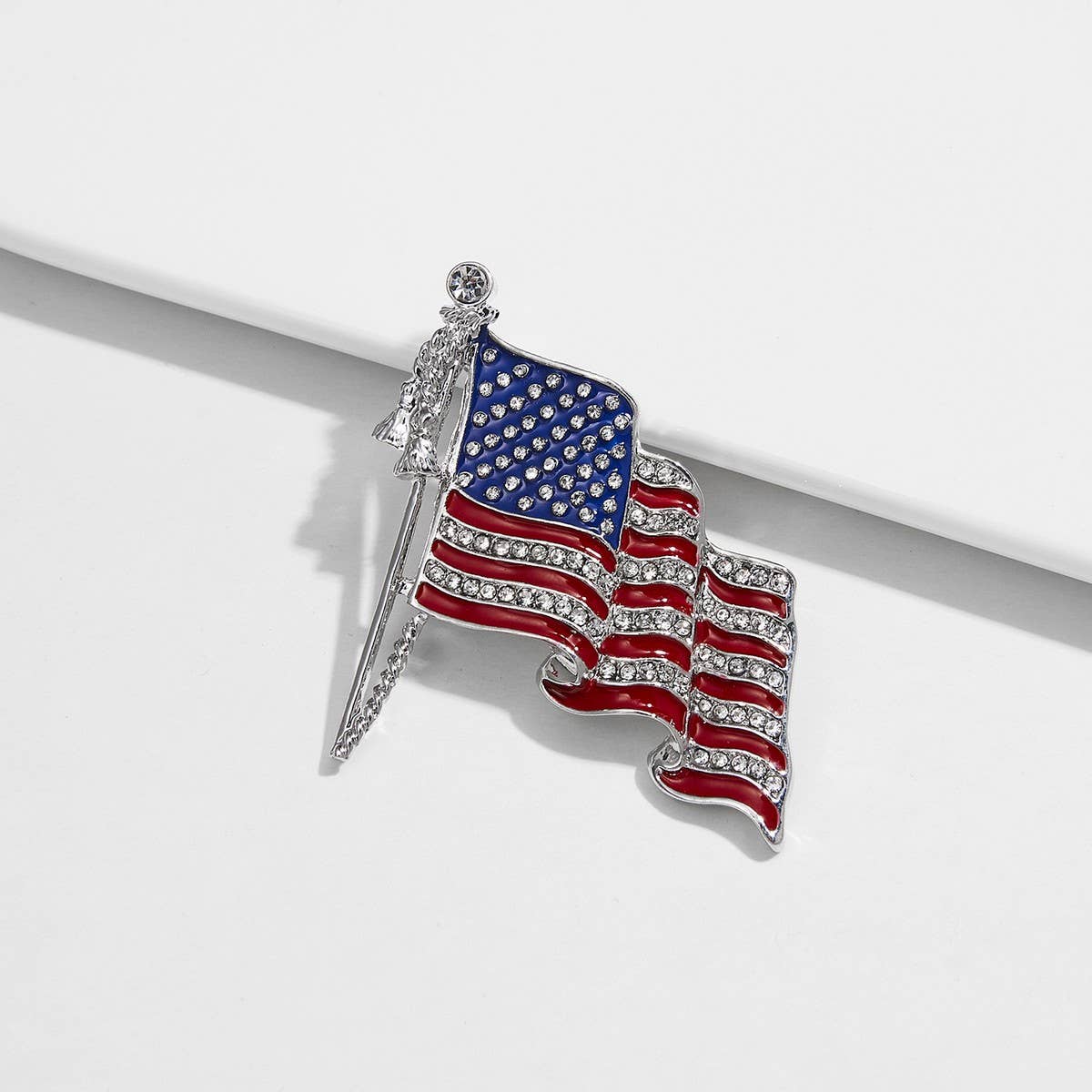 CWAJE2570_AMERICAN FLAG RHINESTONE PAINTING OIL BROOCH