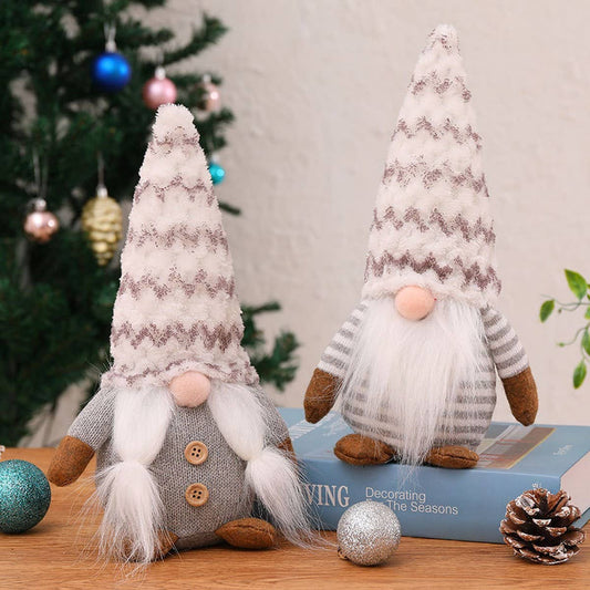 CWMM1740_Christmas Faceless Gnome Forest Old Man Adornment