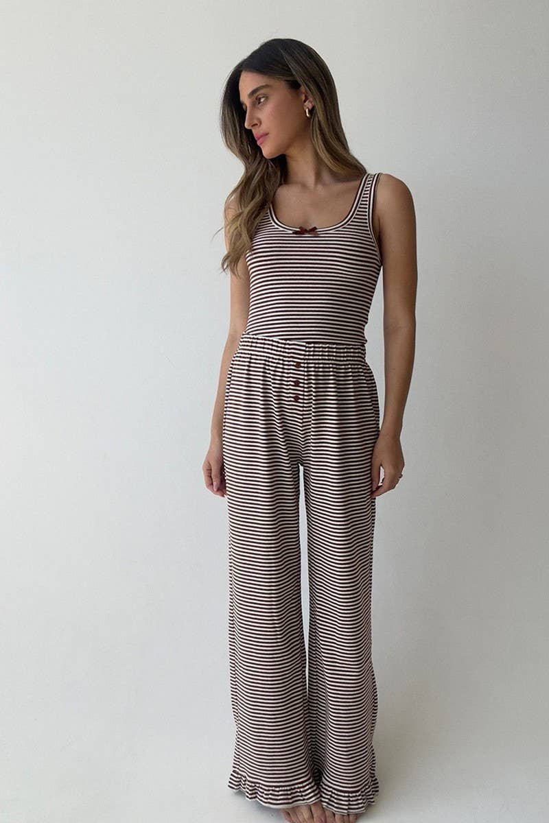 CWSPJ452_STRIPED RUFFLED TWO-PIECE PAJAMAS HOME CLOTHES