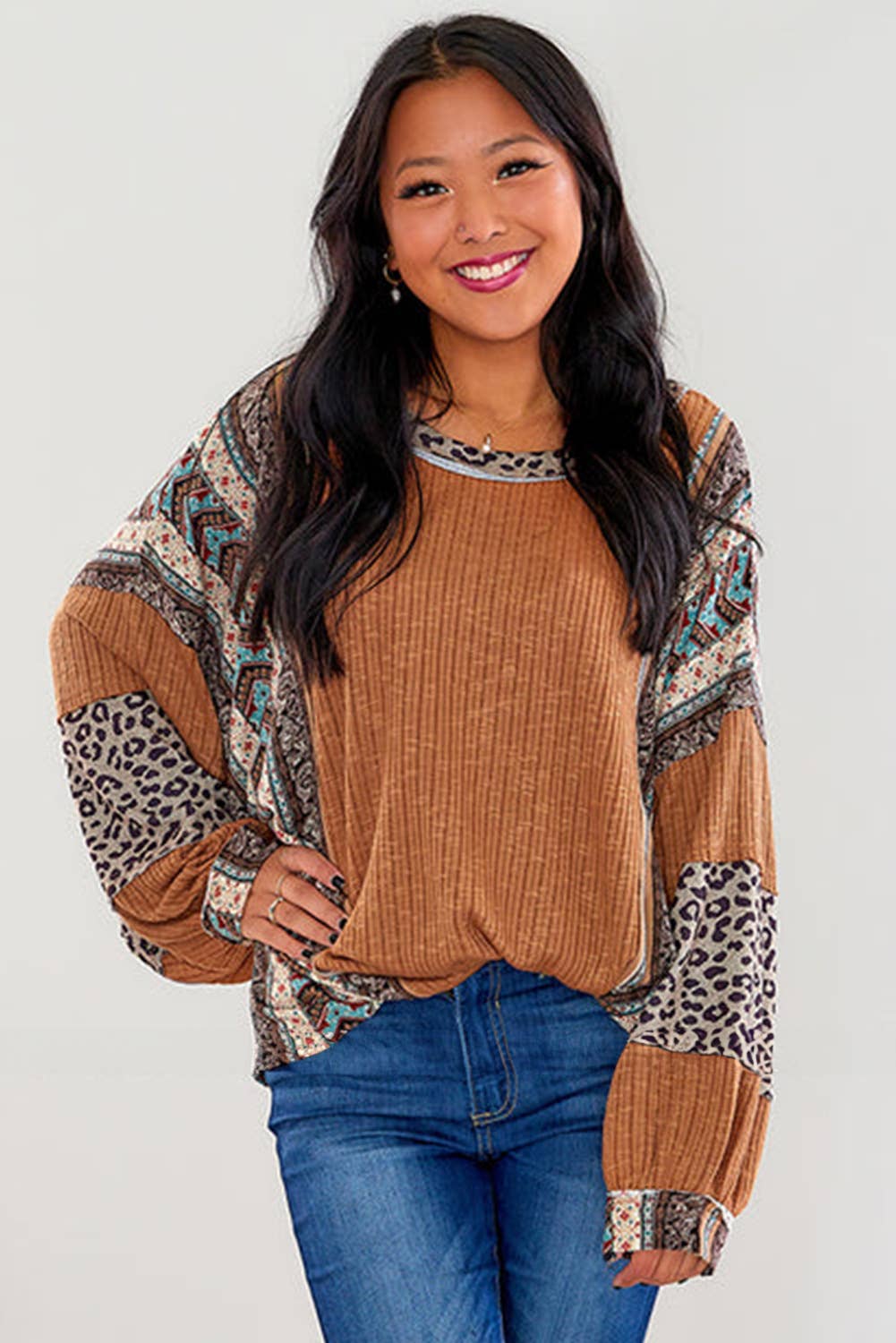 CONTRASTING COLOR STRIPED CREW-NECK BAGGY HOODIE