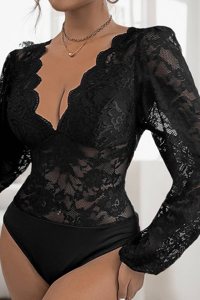 CWSBSL0126_LACE LONG SLEEVED V-NECK SEE THROUGH JUMPSUIT