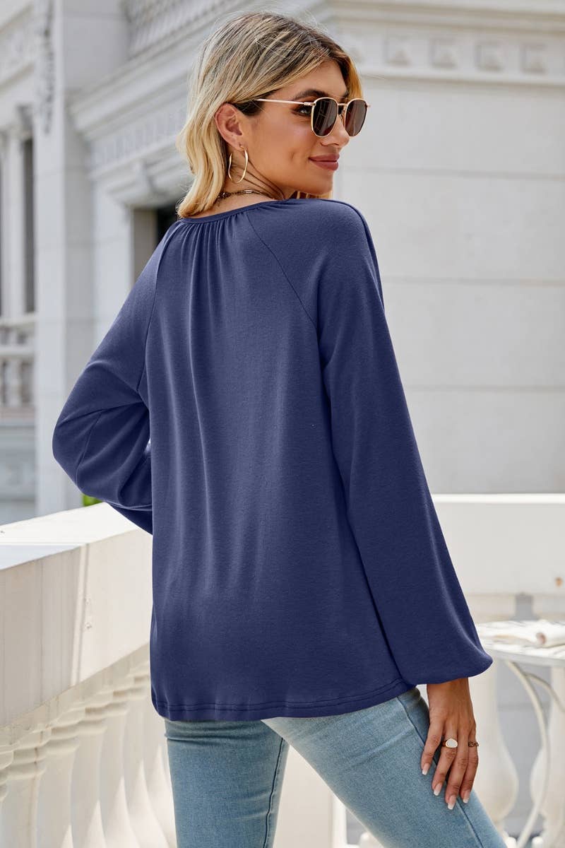 CWTBLL2858_LOOSE PLEATED V-NECK LONG SLEEVE TOP