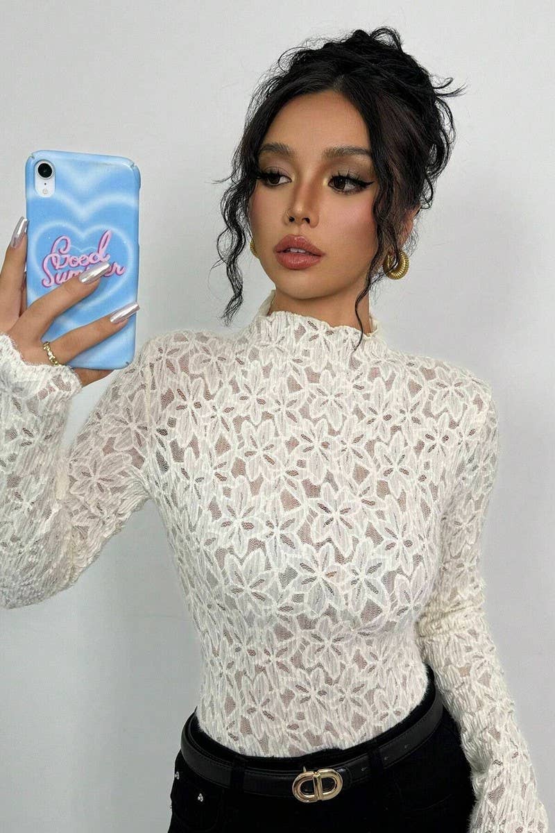 CWTBLL3915_LACE LETTUCE EDGE MOCK NECK SLIM FIT TEE