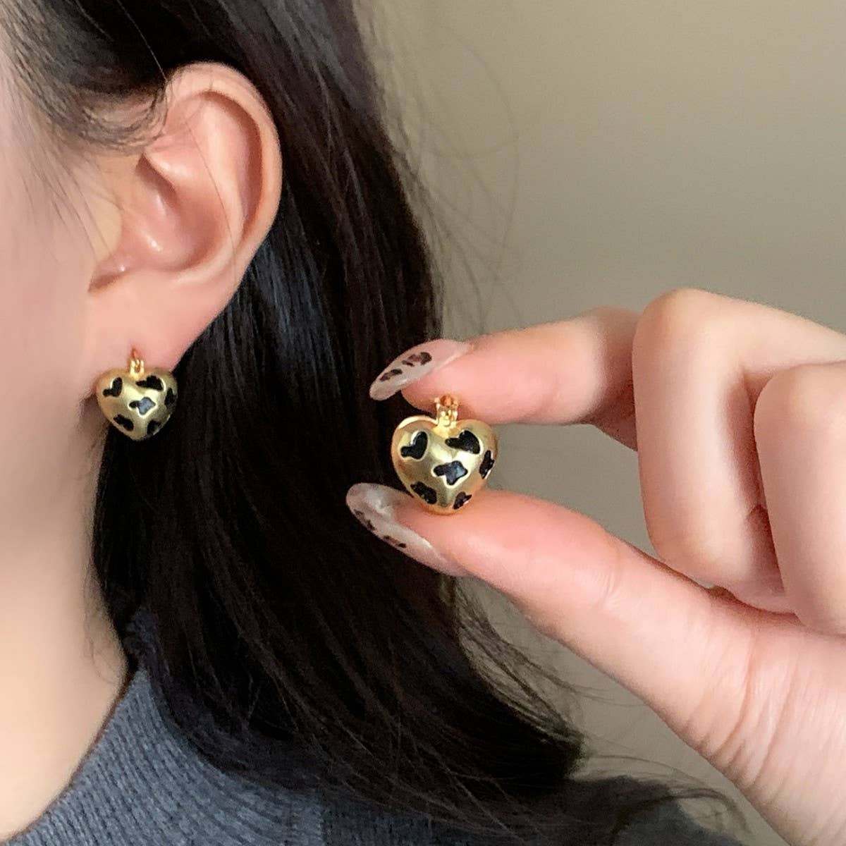 VALENTINE'S DAY LEOPARD PRINT GOLD HEART EARRINGS
