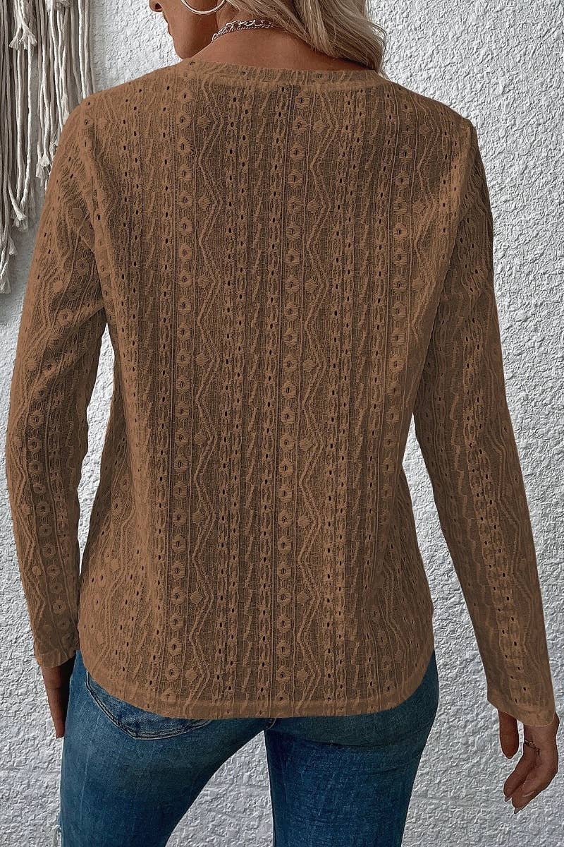 CWTBLL2478_CREW-NECK LONG SLEEVE JACQUARD LACE TOP