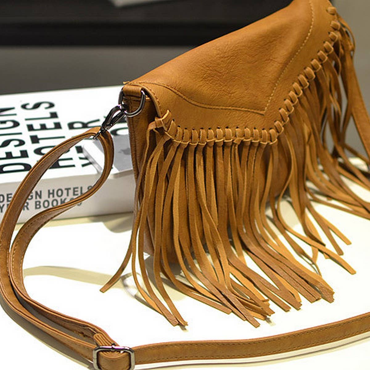 CWAB4564_HA HEE ENVELOPE TASSEL SHOULDER CROSSBODY BAG