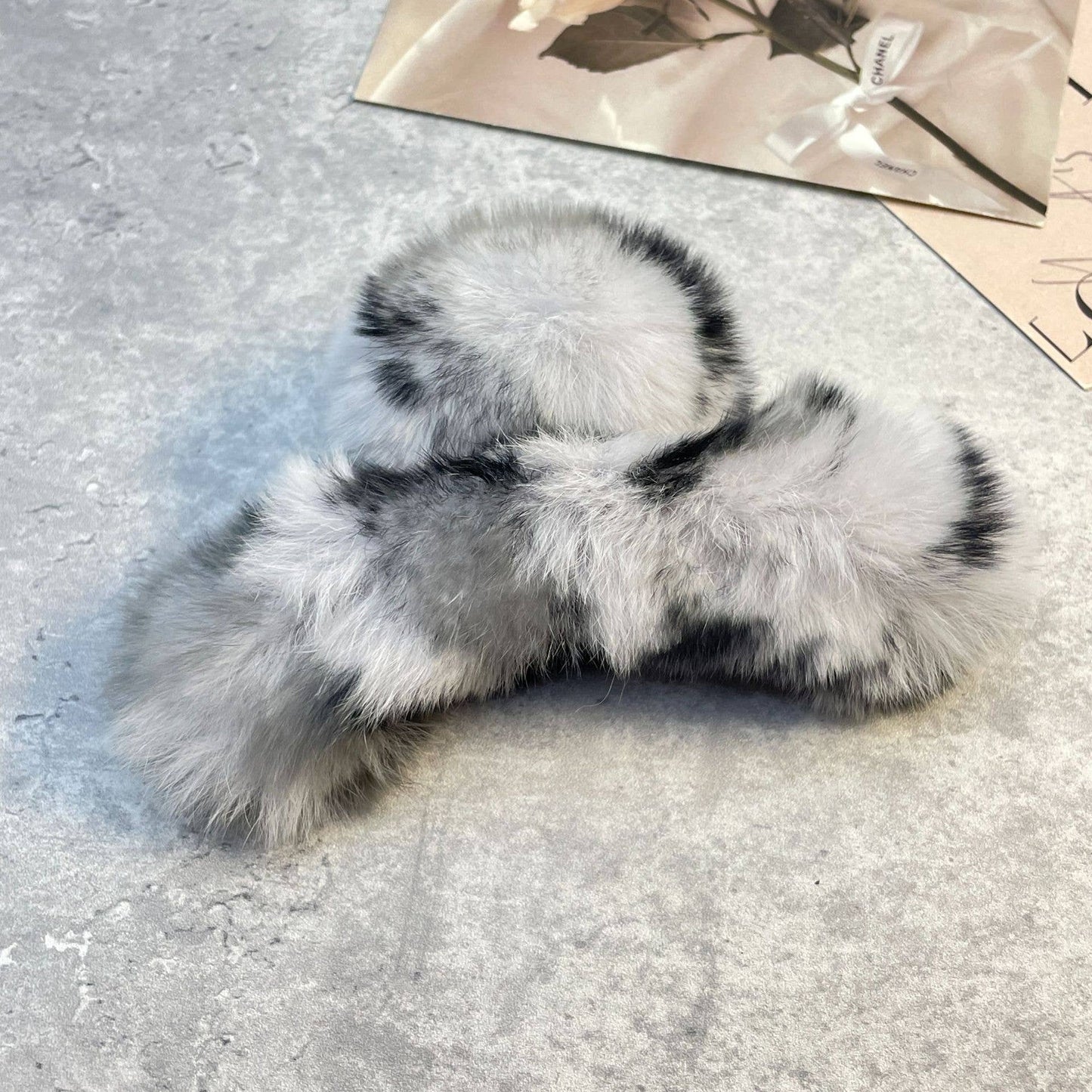 Rex Rabbit Fur Claws - Elegant Mixed Color Clips