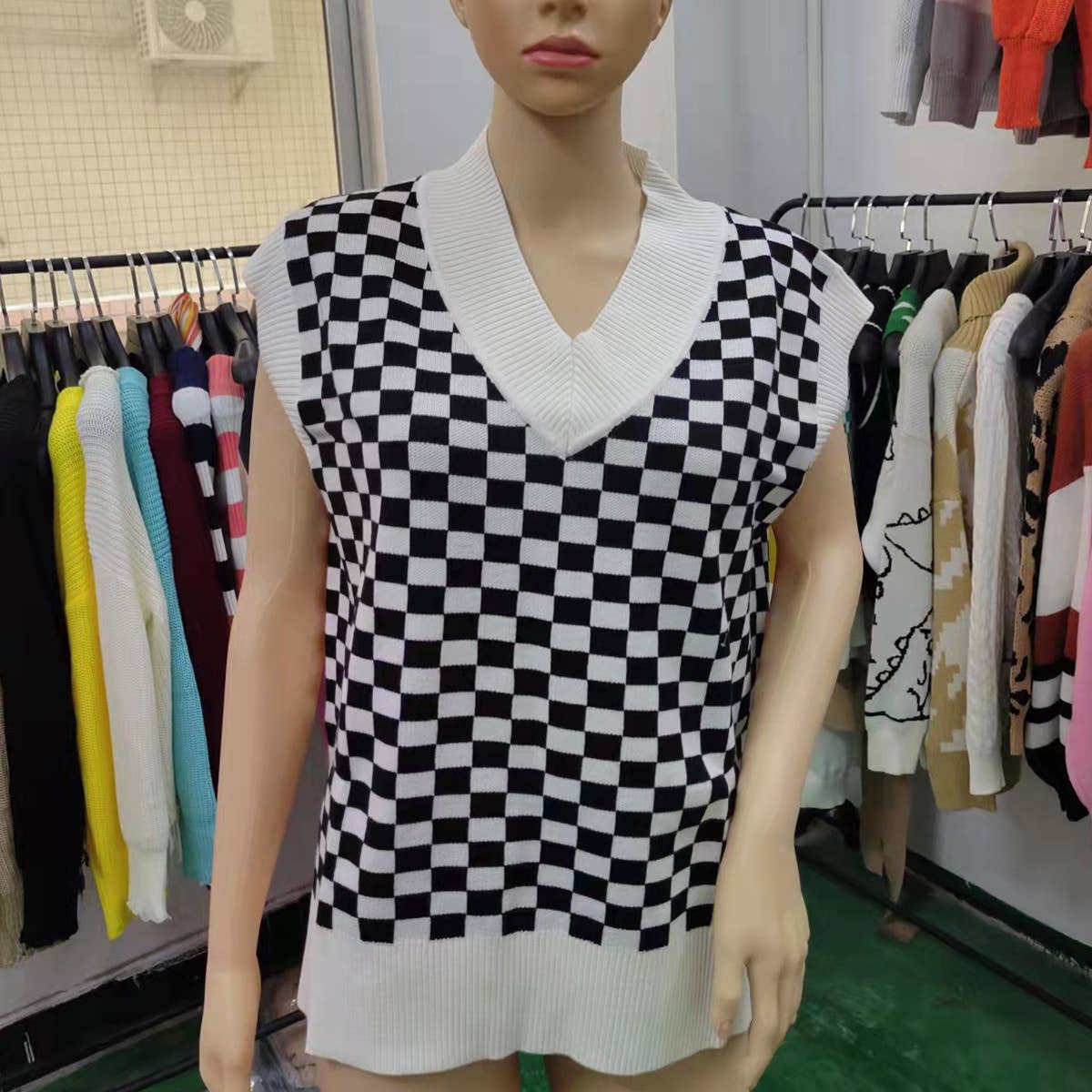 COLOR CONTRAST PLAID TEMPERAMENT V-NECK WOOL VEST