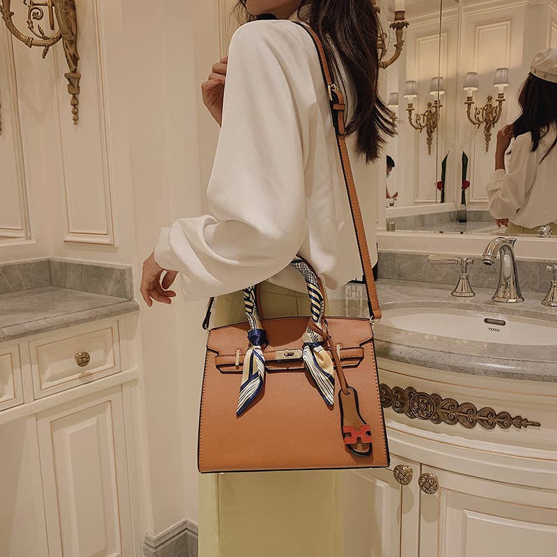 Retro large-capacity hand-held crossbody bag
