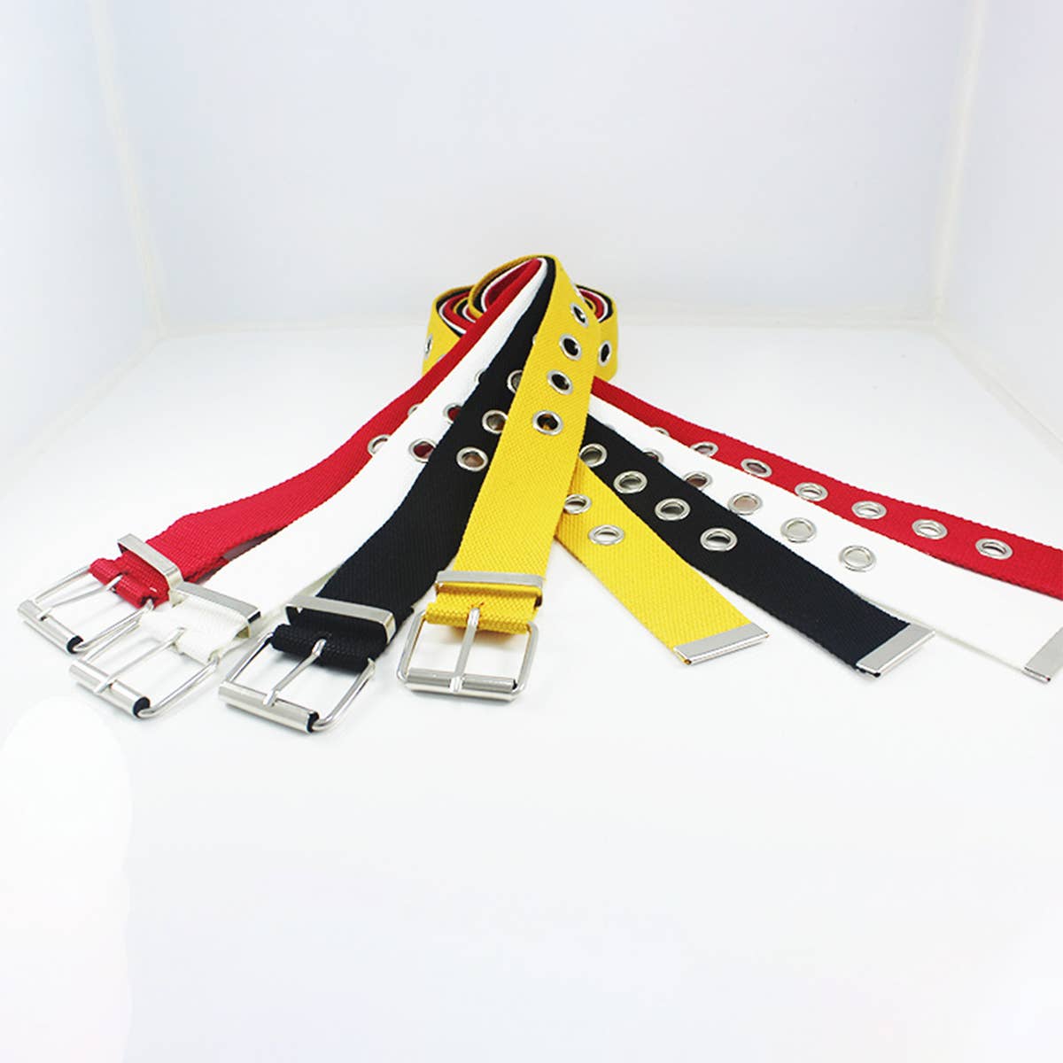 CWABE0953_CANVAS BELT WITH FULL HOLE EYELETS