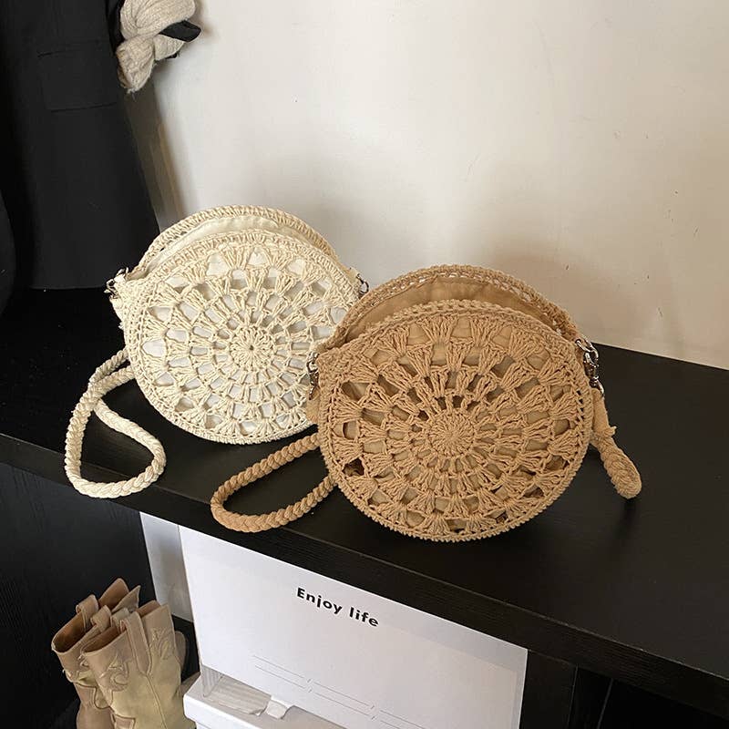 Fashionable hollowed-out woven crossbody bag