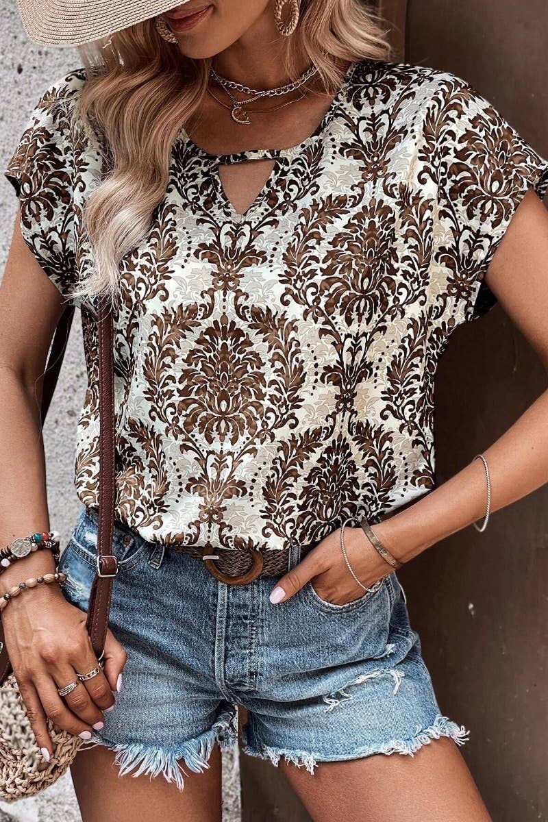 CWTBLS1131_SUMMER ALL-OVER PRINTED V-NECK BATSLEEVE TOP