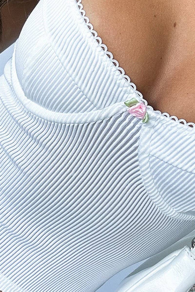 CWTTK1137_LACE TRIM WAIST TIE CROP CAMI VACATION TOP